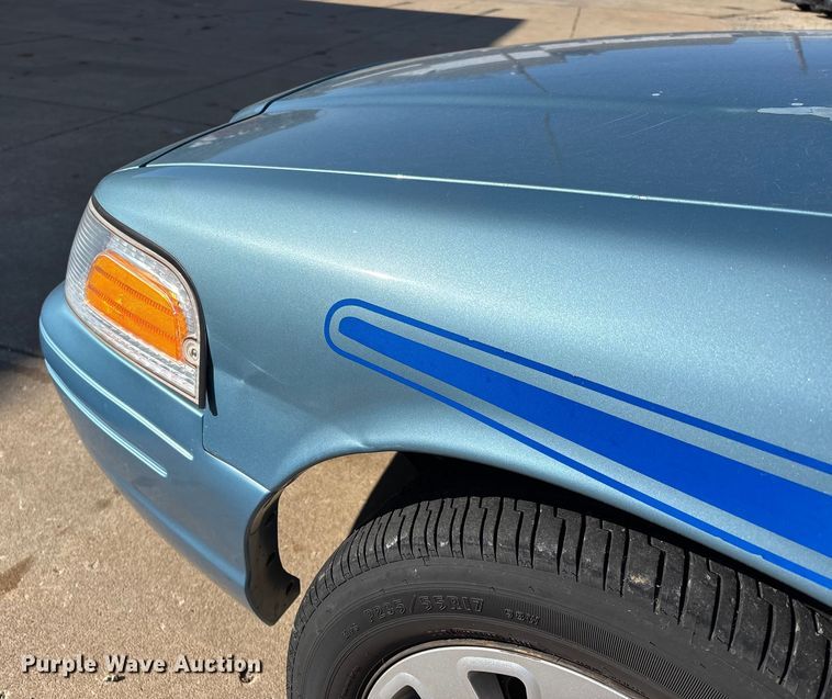 image for item DW7431 2011 Ford Crown Victoria Police Interceptor 