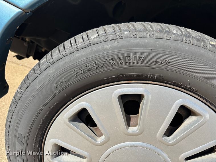 image for item DW7431 2011 Ford Crown Victoria Police Interceptor 