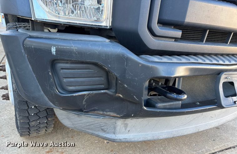 image for item DW7433 2013 Ford F450 XL Super Duty Crew Cab utility / service truck