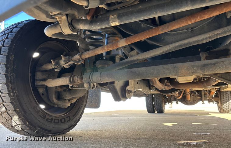 image for item DW7433 2013 Ford F450 XL Super Duty Crew Cab utility / service truck