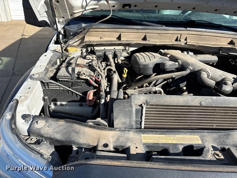 image for item DW7433 2013 Ford F450 XL Super Duty Crew Cab utility / service truck