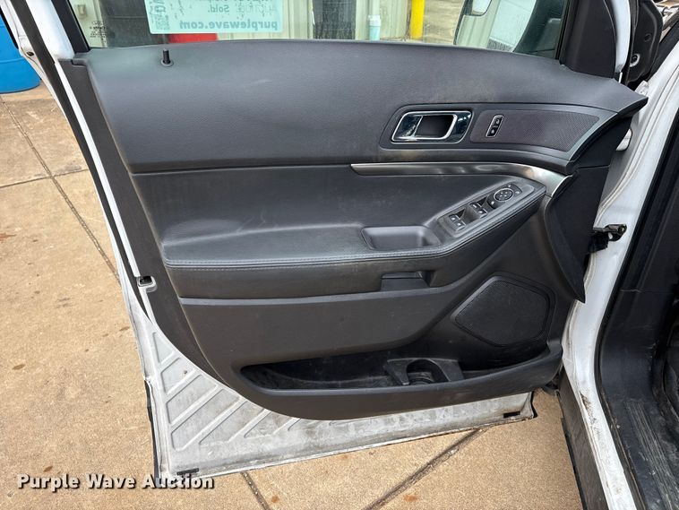 image for item DW7434 2014 Ford Explorer Police Interceptor SUV