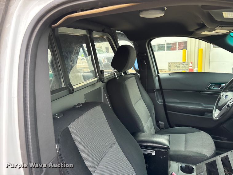 image for item DW7434 2014 Ford Explorer Police Interceptor SUV