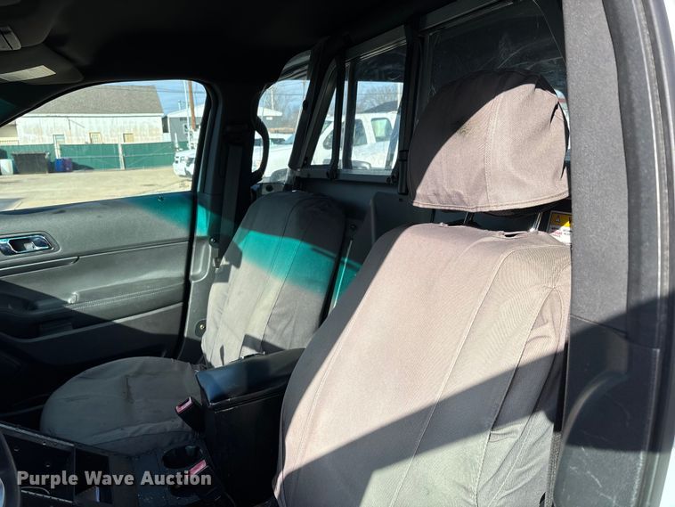 image for item DW7435 2014 Ford Explorer Police Interceptor SUV