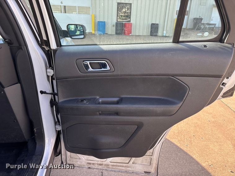 image for item DW7435 2014 Ford Explorer Police Interceptor SUV