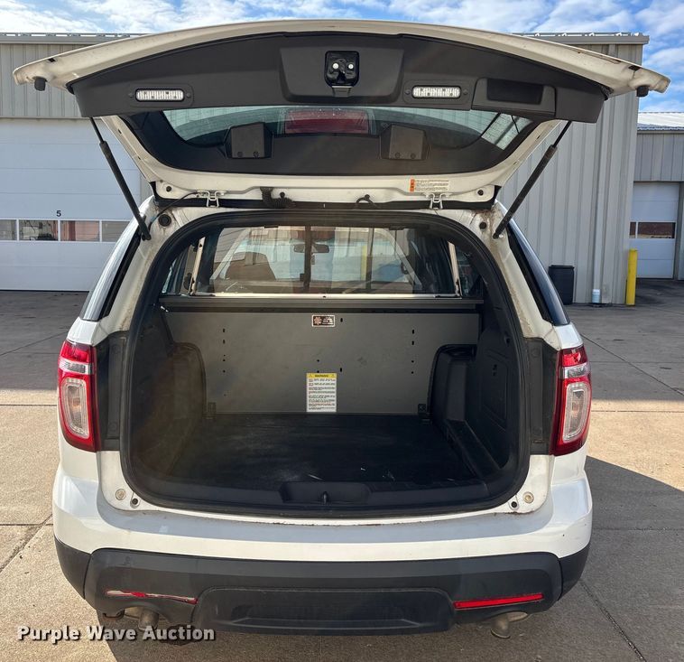 image for item DW7435 2014 Ford Explorer Police Interceptor SUV