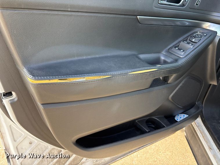 image for item DW7436 2013 Ford Explorer Police Interceptor SUV