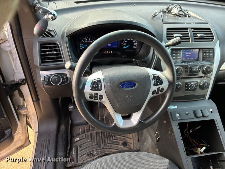 image for item DW7436 2013 Ford Explorer Police Interceptor SUV