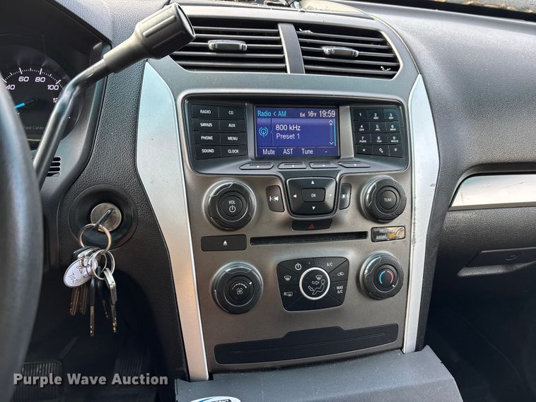 image for item DW7436 2013 Ford Explorer Police Interceptor SUV