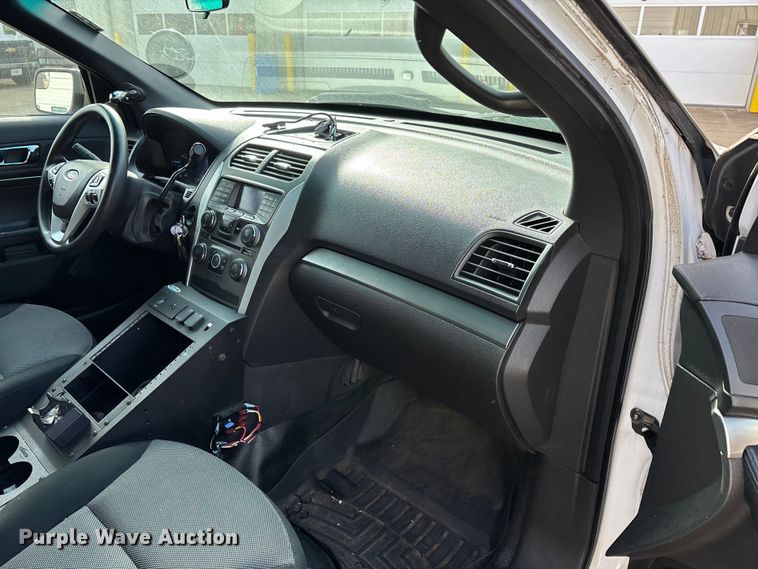 image for item DW7436 2013 Ford Explorer Police Interceptor SUV