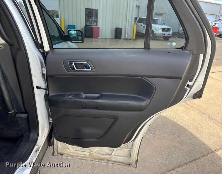 image for item DW7436 2013 Ford Explorer Police Interceptor SUV