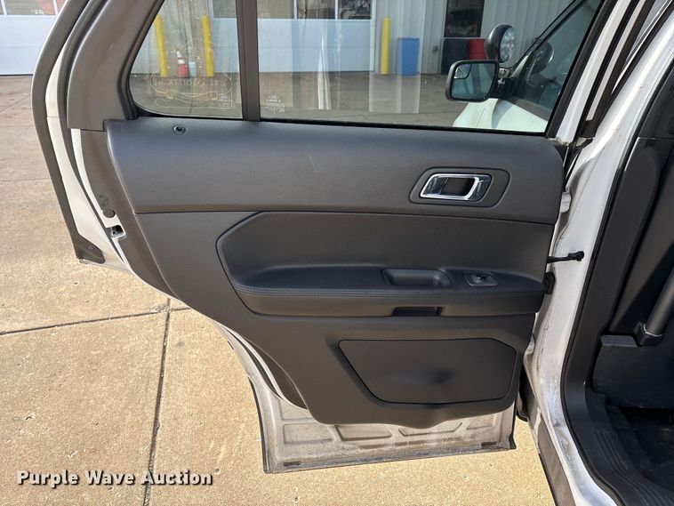 image for item DW7436 2013 Ford Explorer Police Interceptor SUV