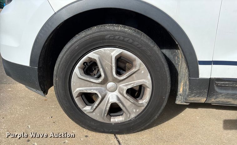 image for item DW7436 2013 Ford Explorer Police Interceptor SUV