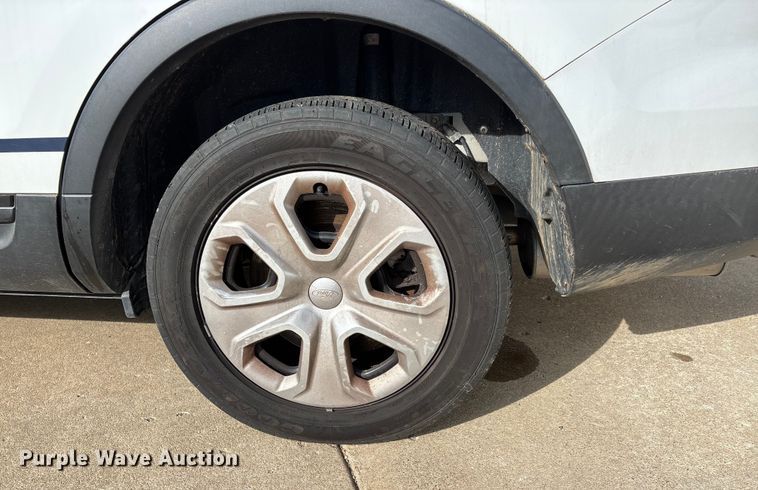 image for item DW7436 2013 Ford Explorer Police Interceptor SUV