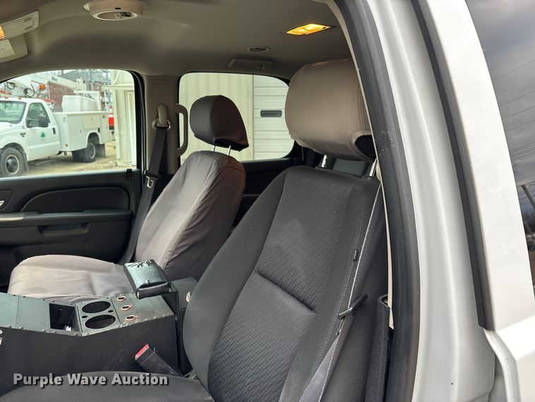 image for item DW7437 2012 Chevrolet Tahoe Police SUV