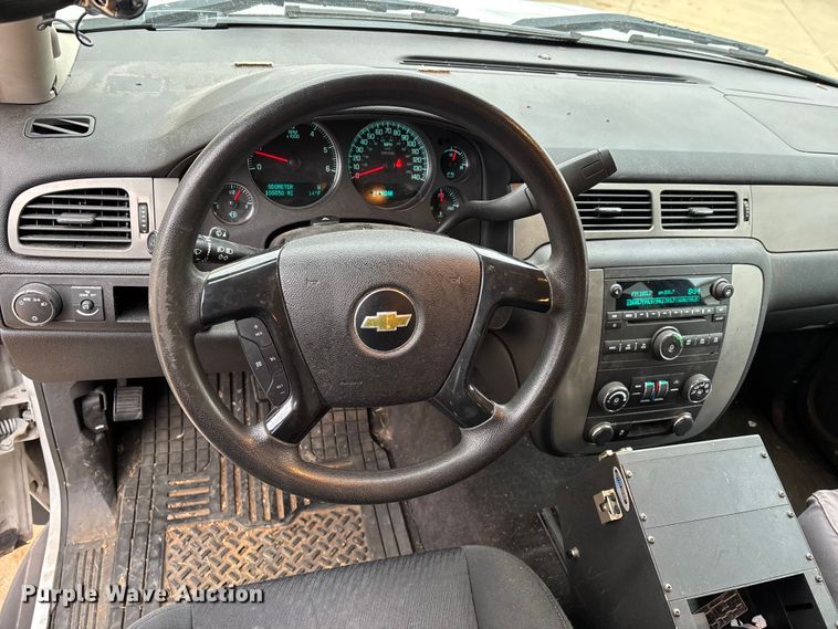 image for item DW7437 2012 Chevrolet Tahoe Police SUV