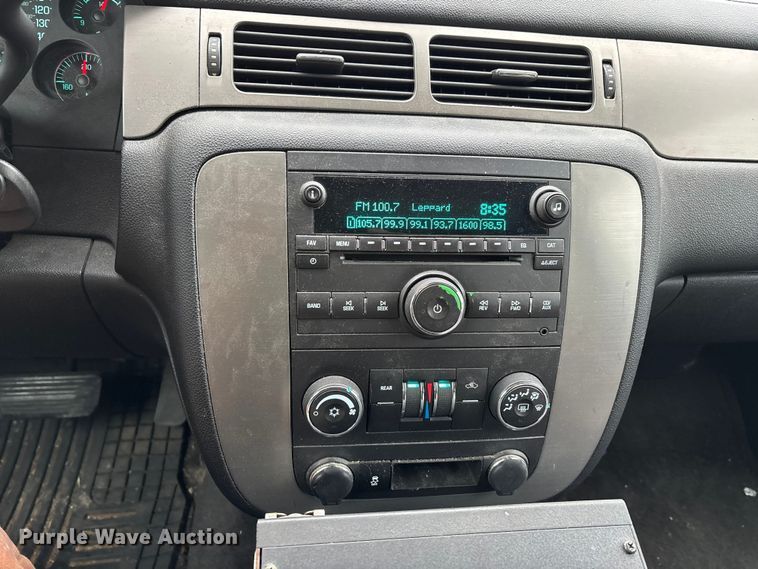 image for item DW7437 2012 Chevrolet Tahoe Police SUV