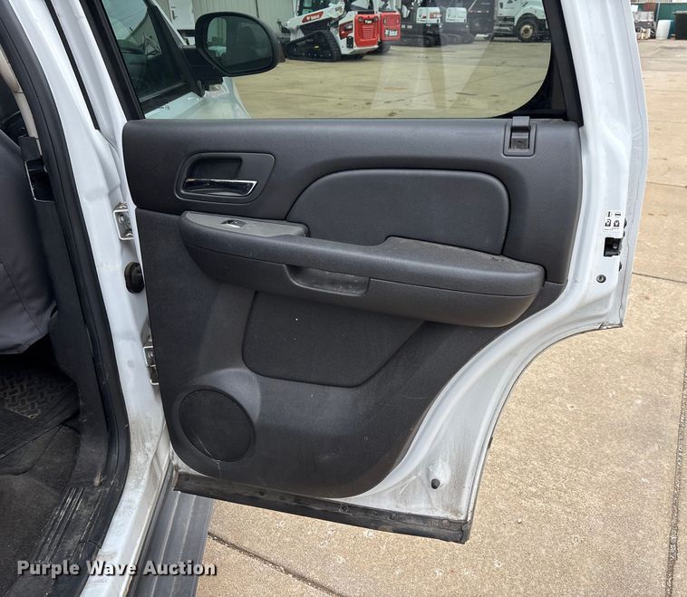 image for item DW7437 2012 Chevrolet Tahoe Police SUV