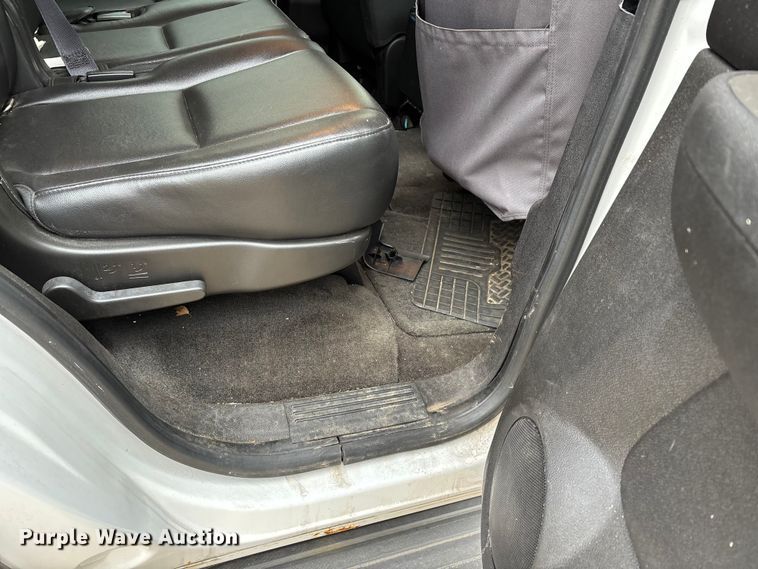 image for item DW7437 2012 Chevrolet Tahoe Police SUV