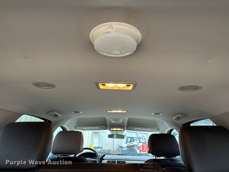 image for item DW7437 2012 Chevrolet Tahoe Police SUV