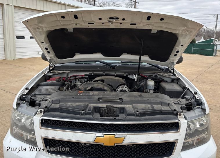 image for item DW7437 2012 Chevrolet Tahoe Police SUV