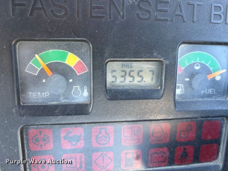 image for item DW7438 2010 Bobcat E35 mini excavator