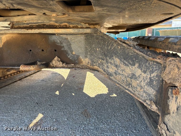 image for item DW7438 2010 Bobcat E35 mini excavator