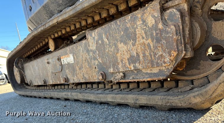 image for item DW7438 2010 Bobcat E35 mini excavator