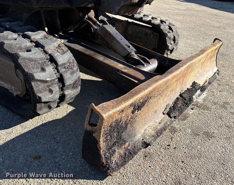 image for item DW7441 2014 Bobcat E35 mini excavator