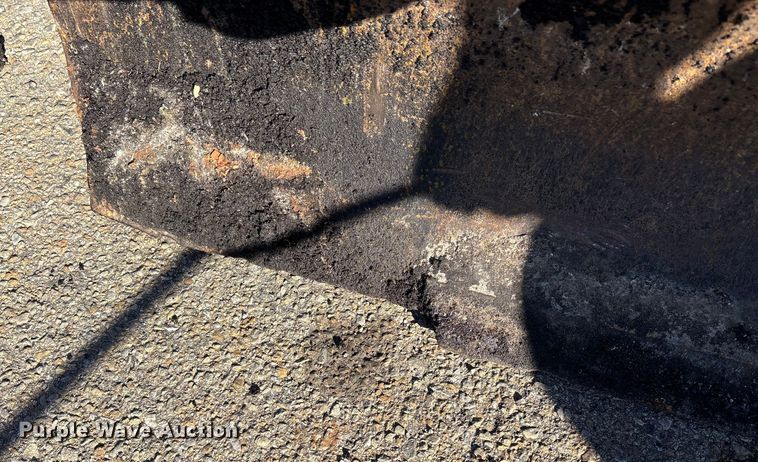 image for item DW7441 2014 Bobcat E35 mini excavator