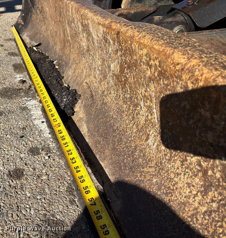 image for item DW7441 2014 Bobcat E35 mini excavator