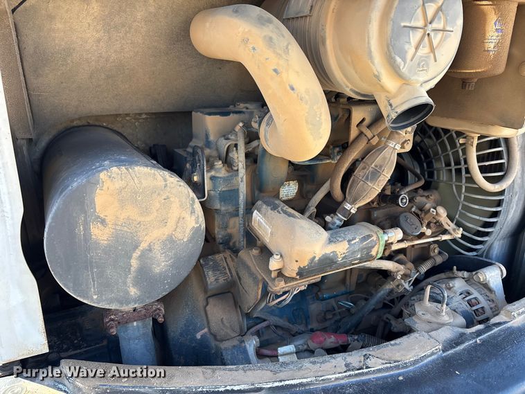 image for item DW7441 2014 Bobcat E35 mini excavator