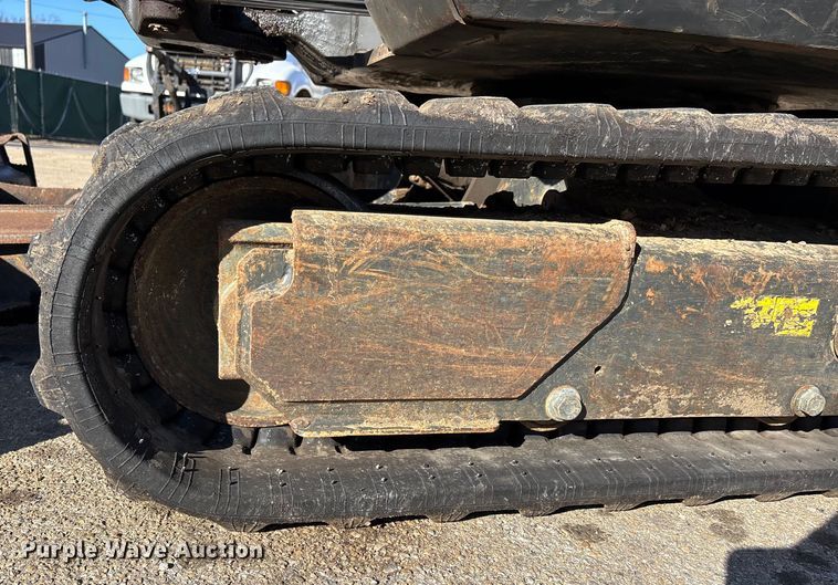 image for item DW7441 2014 Bobcat E35 mini excavator