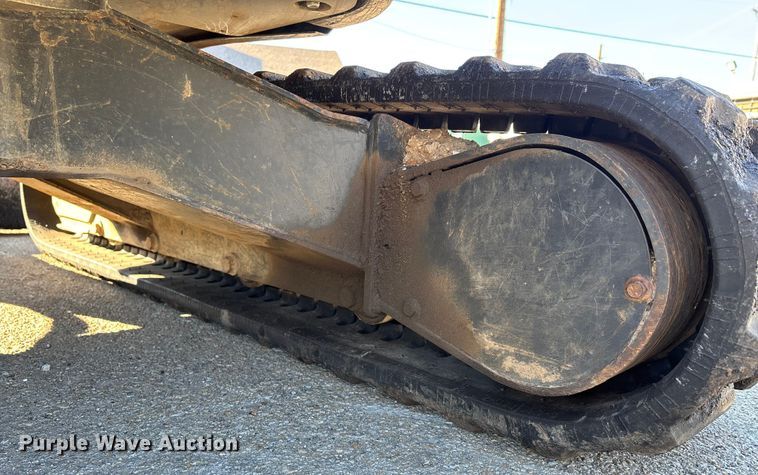 image for item DW7441 2014 Bobcat E35 mini excavator