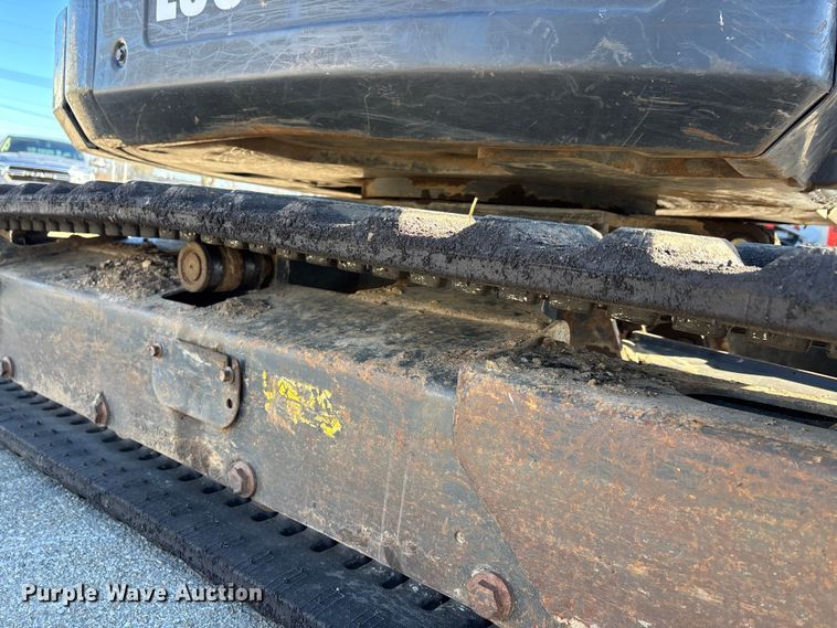 image for item DW7441 2014 Bobcat E35 mini excavator