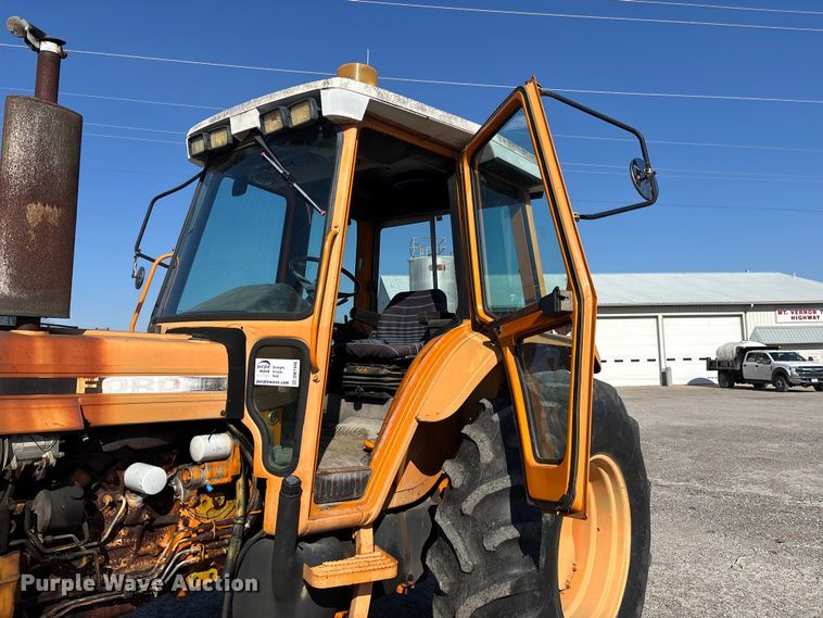 image for item DW7446 Ford 6610 tractor