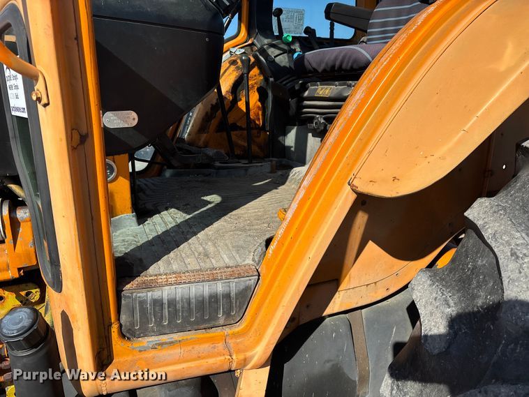 image for item DW7446 Ford 6610 tractor