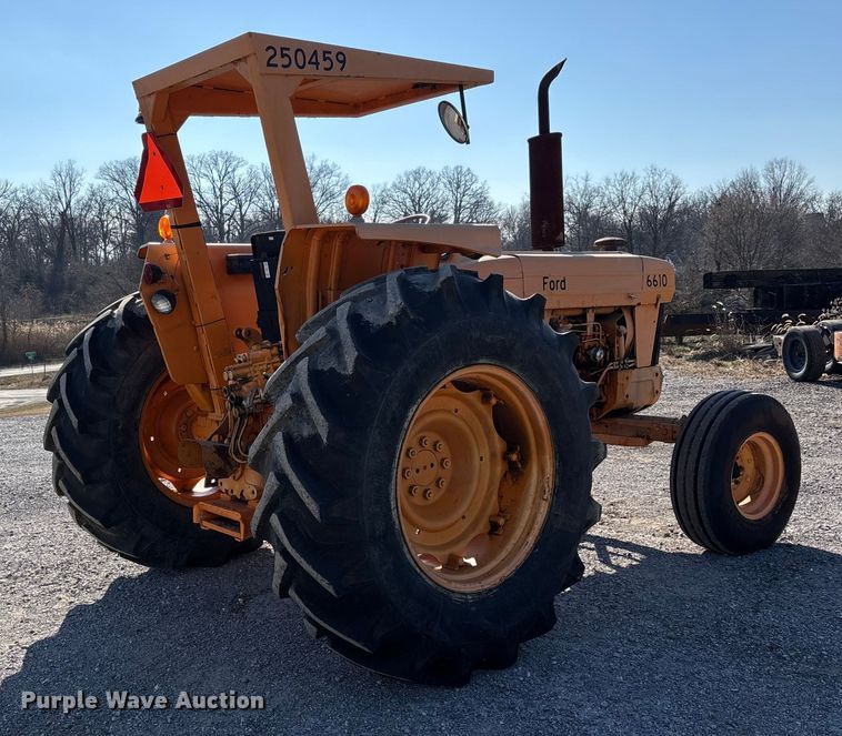 image for item DW7447 Ford 6610 tractor