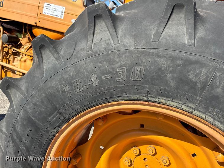 image for item DW7447 Ford 6610 tractor