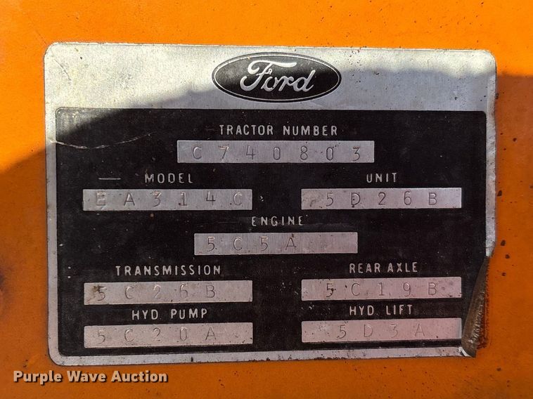 image for item DW7447 Ford 6610 tractor