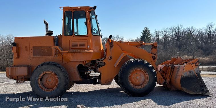 image for item DW7448 1993 Caterpillar 936F wheel loader