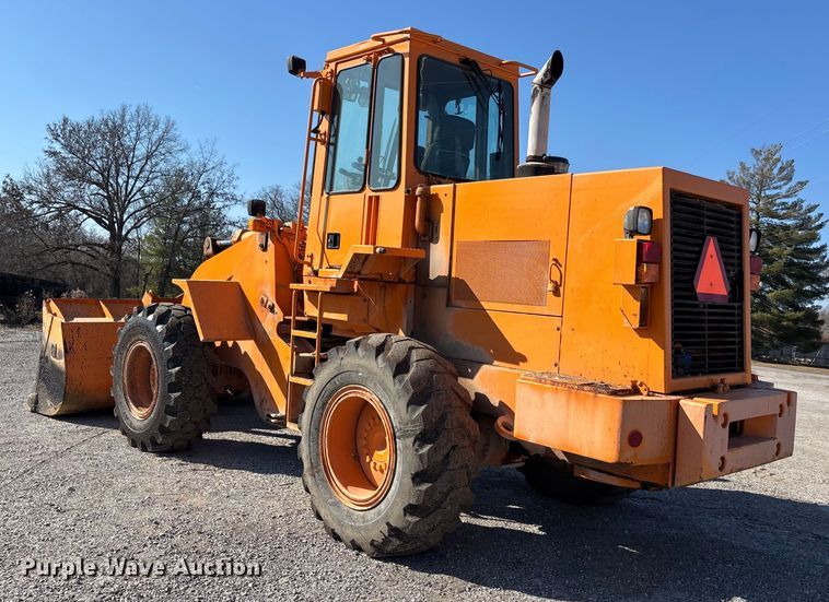 image for item DW7448 1993 Caterpillar 936F wheel loader