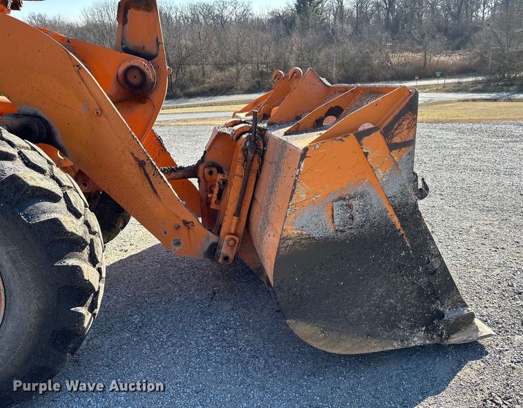 image for item DW7448 1993 Caterpillar 936F wheel loader