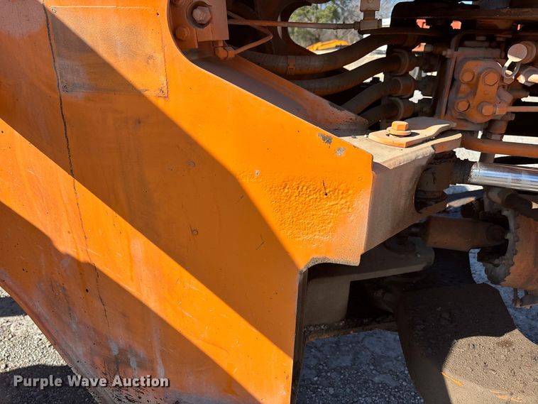 image for item DW7448 1993 Caterpillar 936F wheel loader