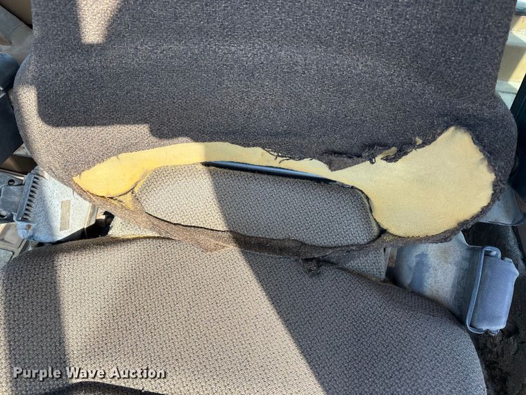 image for item DW7448 1993 Caterpillar 936F wheel loader