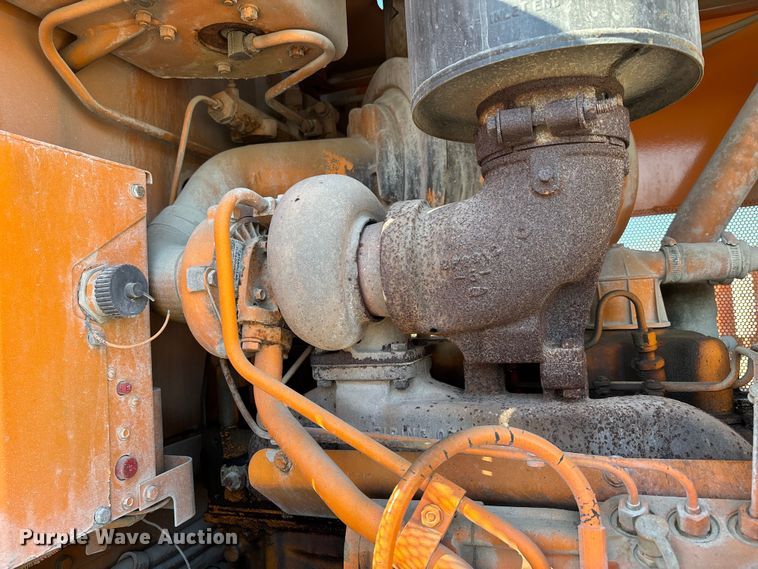 image for item DW7448 1993 Caterpillar 936F wheel loader