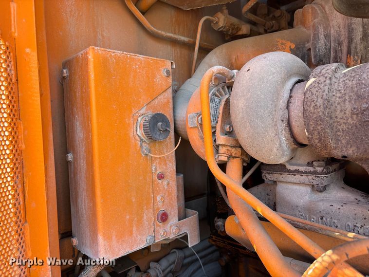 image for item DW7448 1993 Caterpillar 936F wheel loader