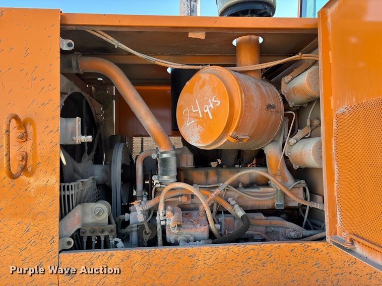 image for item DW7448 1993 Caterpillar 936F wheel loader