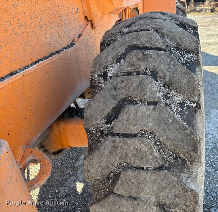 image for item DW7448 1993 Caterpillar 936F wheel loader
