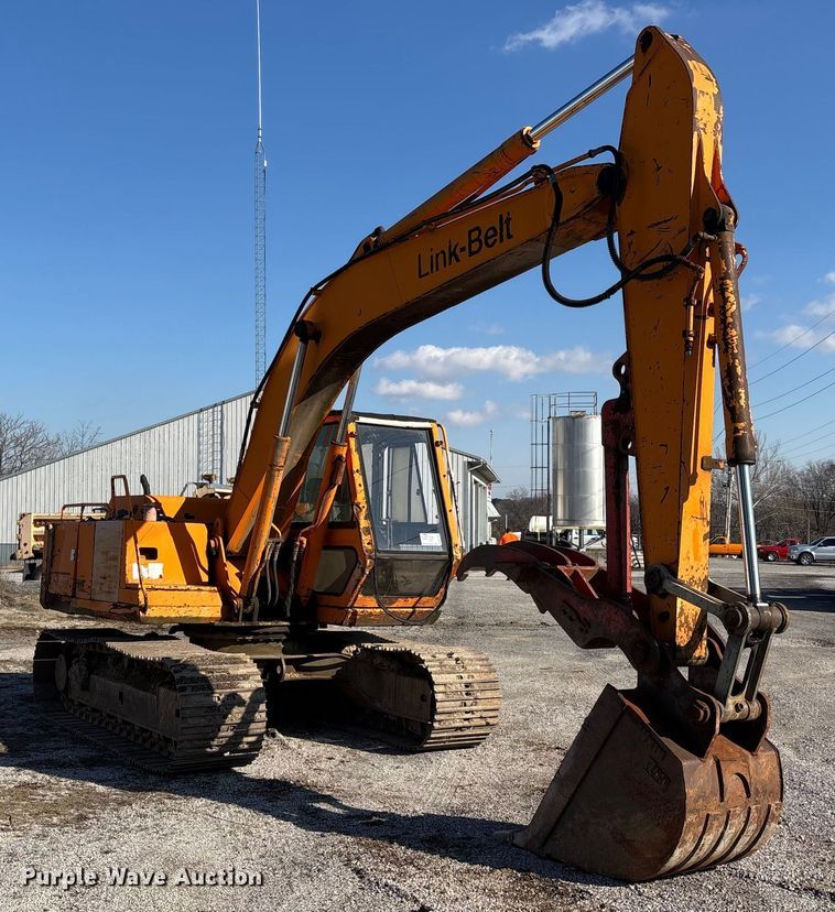 image for item DW7450 Link-Belt LS-2650C Series II excavator